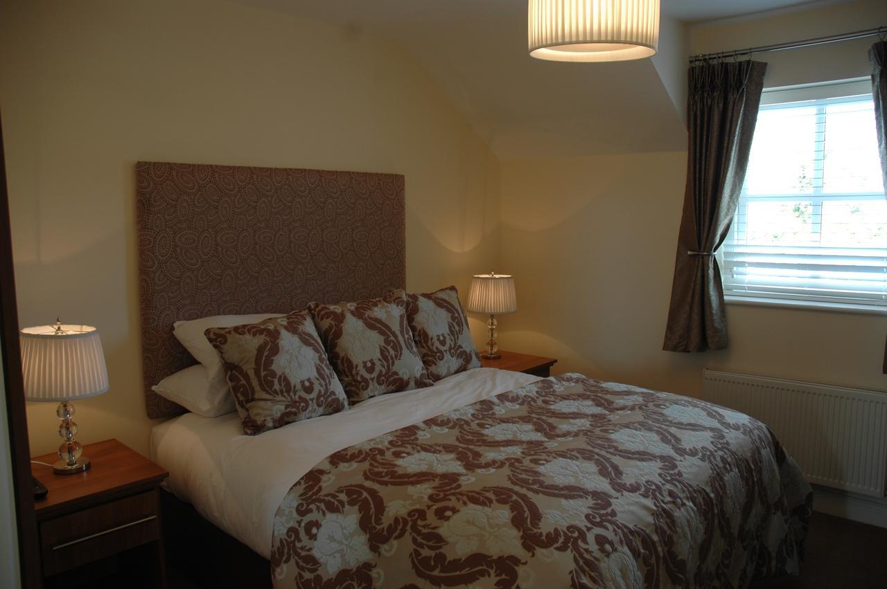Moyvalley Hotel Self Catering Cottages المظهر الخارجي الصورة